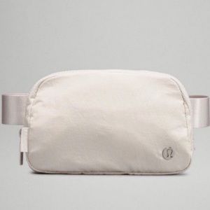 NWT Lululemon Everywhere Belt Bag - White Opal 🤍